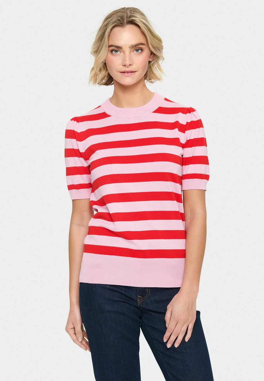 Футболка Saint Tropez MILA SS BLOCK STRIPE , Pink Flame Block Stripe/Pink, Розовый, Футболка Saint Tropez MILA SS BLOCK STRIPE , Pink Flame Block Stripe/Pink
Футболка Saint Tropez MILA SS BLOCK STRIPE , Pink Flame Block Stripe/Pink, Розовый, Футболка Saint Tropez MILA SS BLOCK STRIPE , Pink Flame Block Stripe/Pink