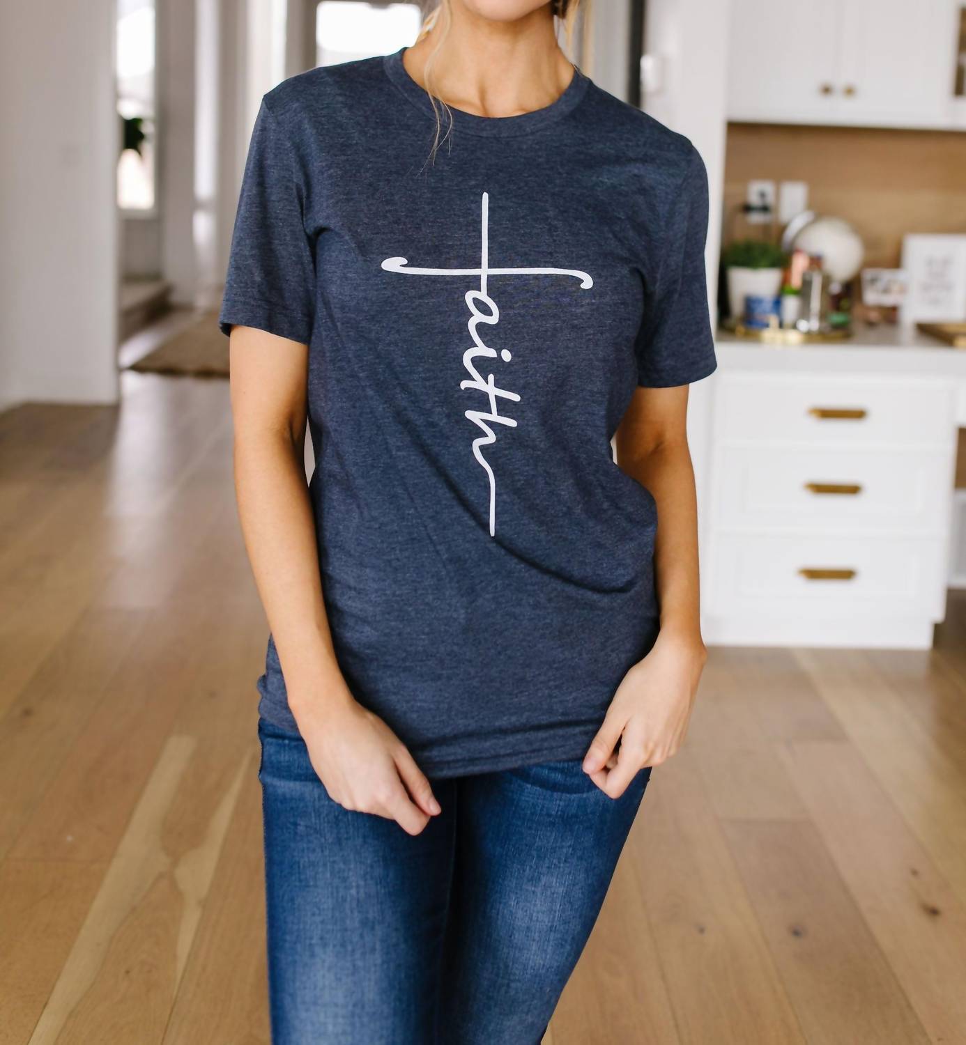 Kissed Apparel Футболка унисекс с вертикальным принтом на религиозную тематику, темно-синяя меланжевая, Синий, Kissed Apparel Футболка унисекс с вертикальным принтом на религиозную тематику, темно-синяя меланжевая
Kissed Apparel Футболка унисекс с вертикальным принтом на религиозную тематику, темно-синяя меланжевая, Синий, Kissed Apparel Футболка унисекс с вертикальным принтом на религиозную тематику, темно-синяя меланжевая