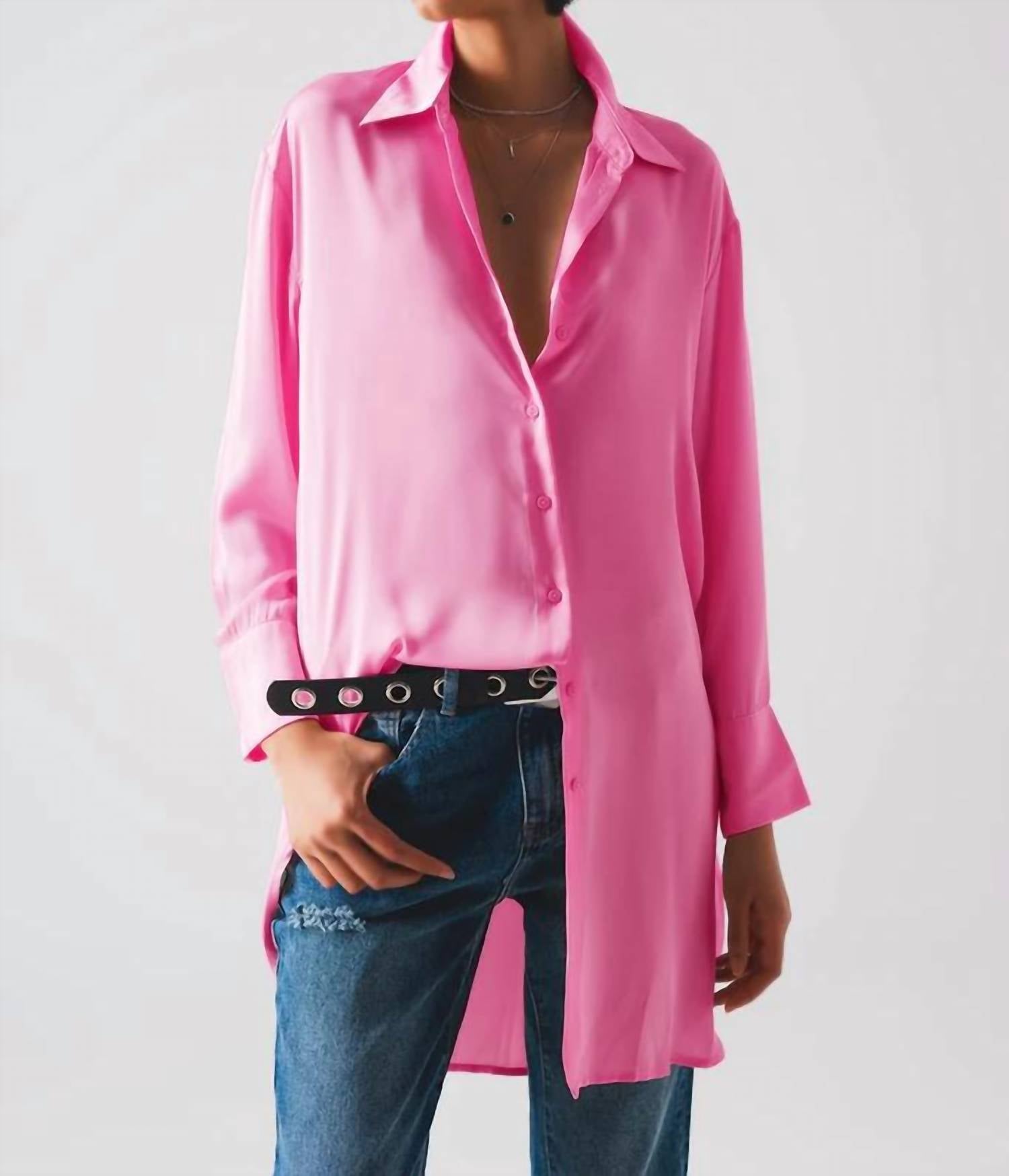 Розовая атласная рубашка с длинным рукавом Q2
Розовая атласная рубашка с длинным рукавом Q2