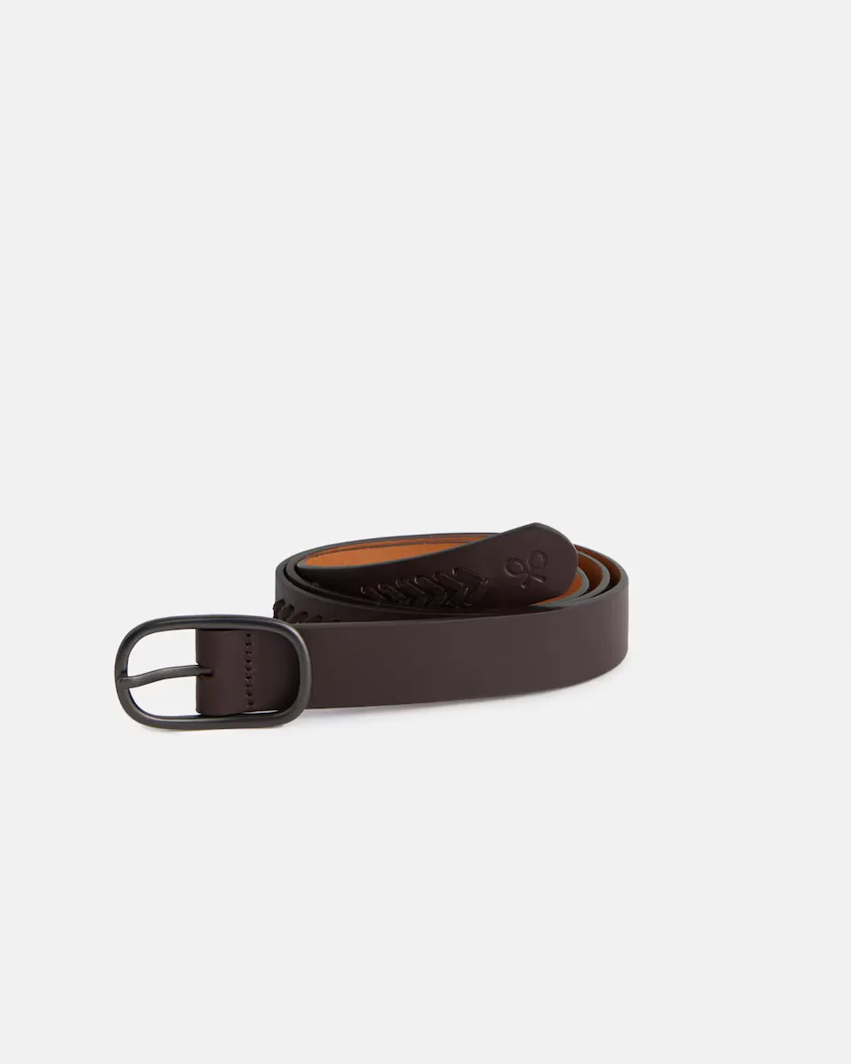 Мужской кожаный ремень с темно-коричневыми деталями Silbon, коричневый
Мужской кожаный ремень с темно-коричневыми деталями Silbon, коричневый