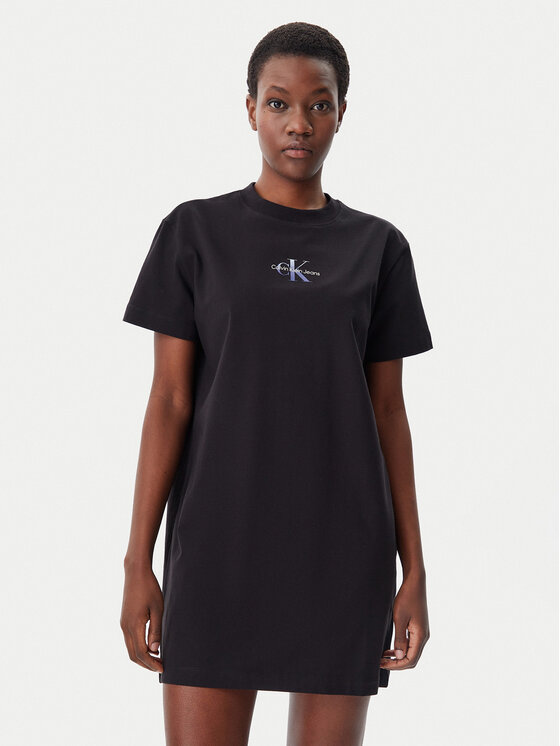 Платье на каждый день свободного покроя Gradient Monologo J20J225273 Calvin Klein Jeans, черный
Платье на каждый день свободного покроя Gradient Monologo J20J225273 Calvin Klein Jeans, черный