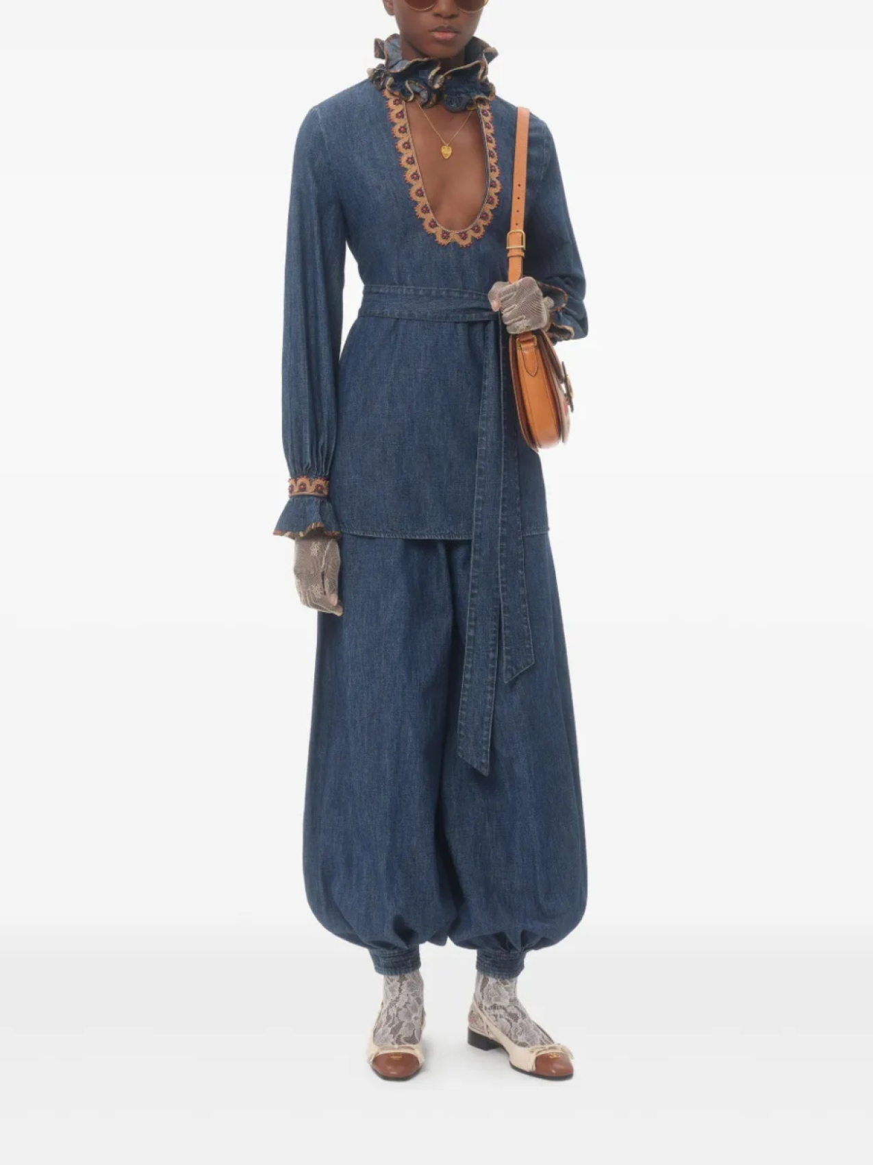 Блузка с вышивкой Valentino Garavani, синий
Блузка с вышивкой Valentino Garavani, синий