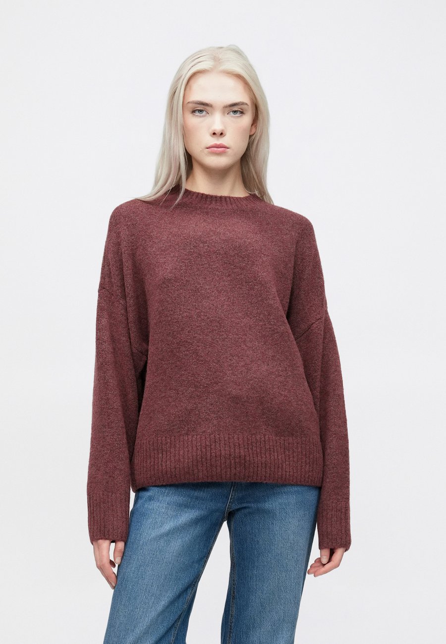 Джемпер Vero Moda VMBOOM O NECK PULLOVER, Rose Brown/Mauve
Джемпер Vero Moda VMBOOM O NECK PULLOVER, Rose Brown/Mauve