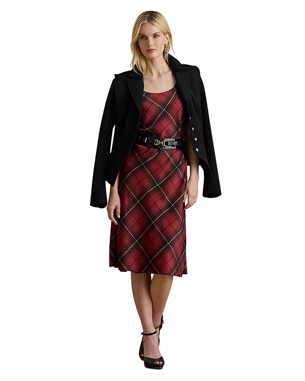 Коктейльное платье без рукавов из атласа в клетку Ralph Lauren, красный
Коктейльное платье без рукавов из атласа в клетку Ralph Lauren, красный