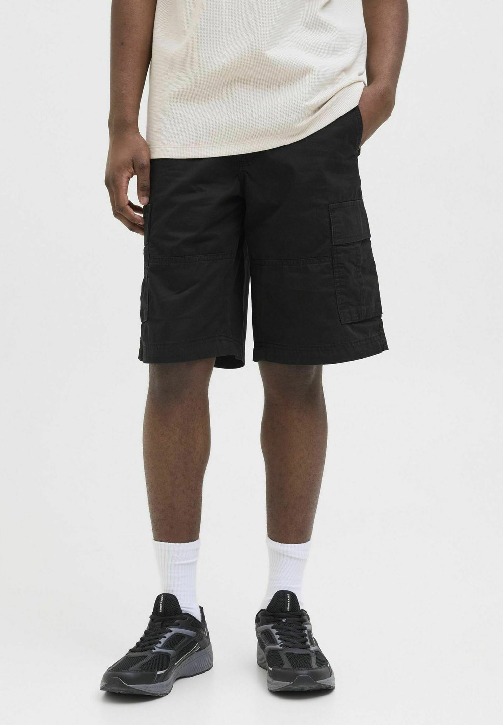 Шорты aprel, черный
Шорты aprel, черный