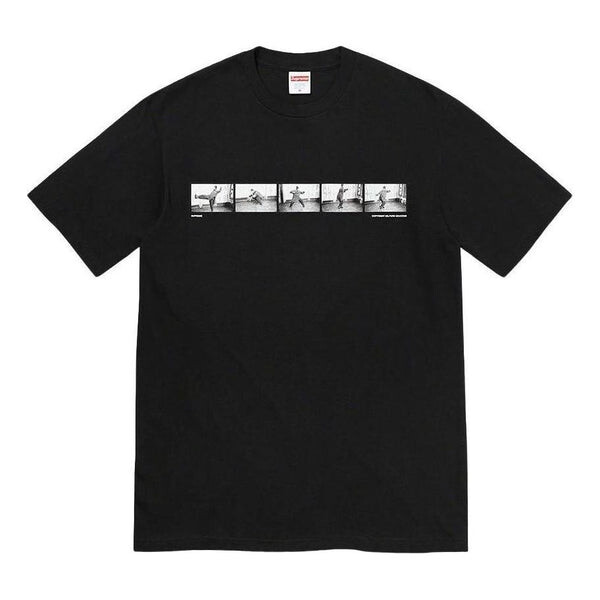 Футболка winter t-shirt 'black white red' Supreme, черный
Футболка winter t-shirt 'black white red' Supreme, черный