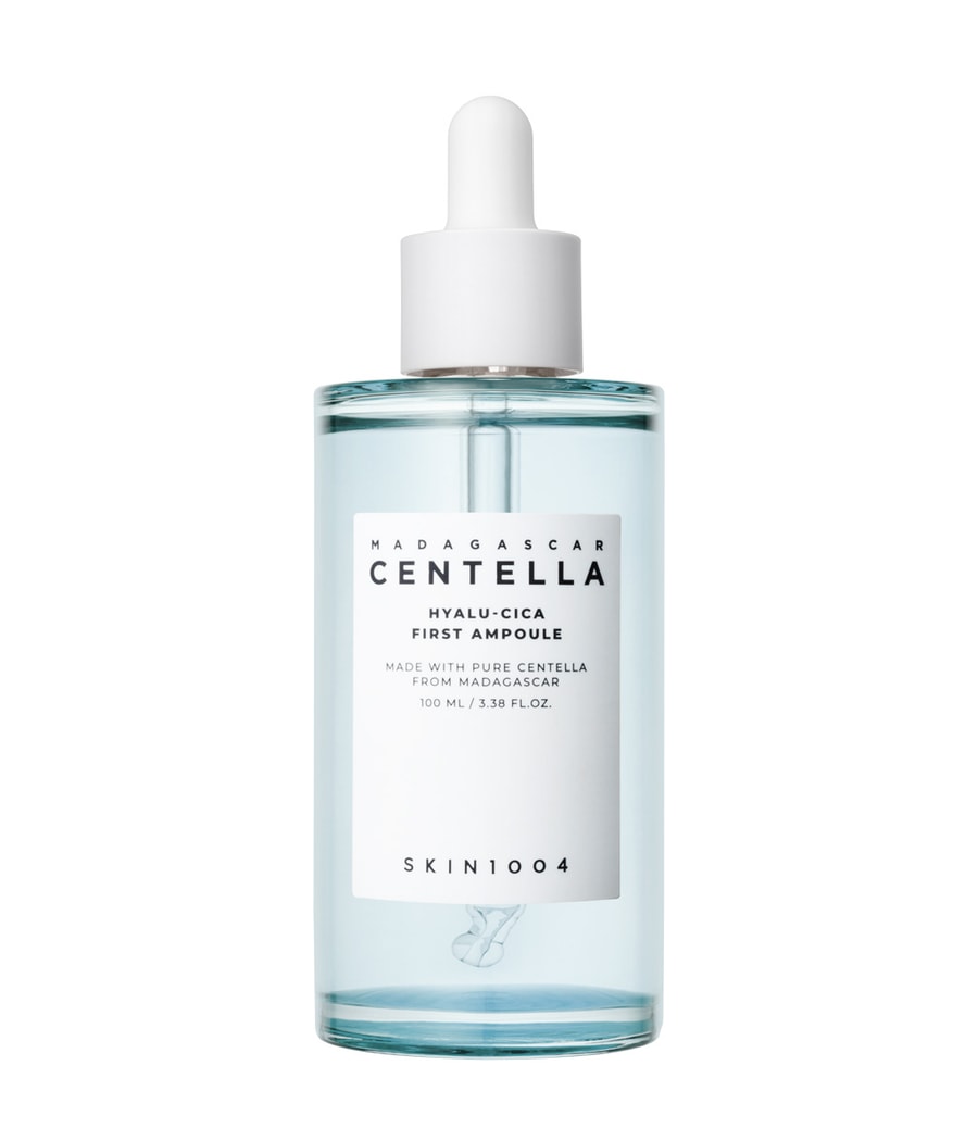 Сыворотка для лица SKIN1004 Madagascar Centella Hyalu-Cica First Ampoule, 100 ml
Сыворотка для лица SKIN1004 Madagascar Centella Hyalu-Cica First Ampoule, 100 ml