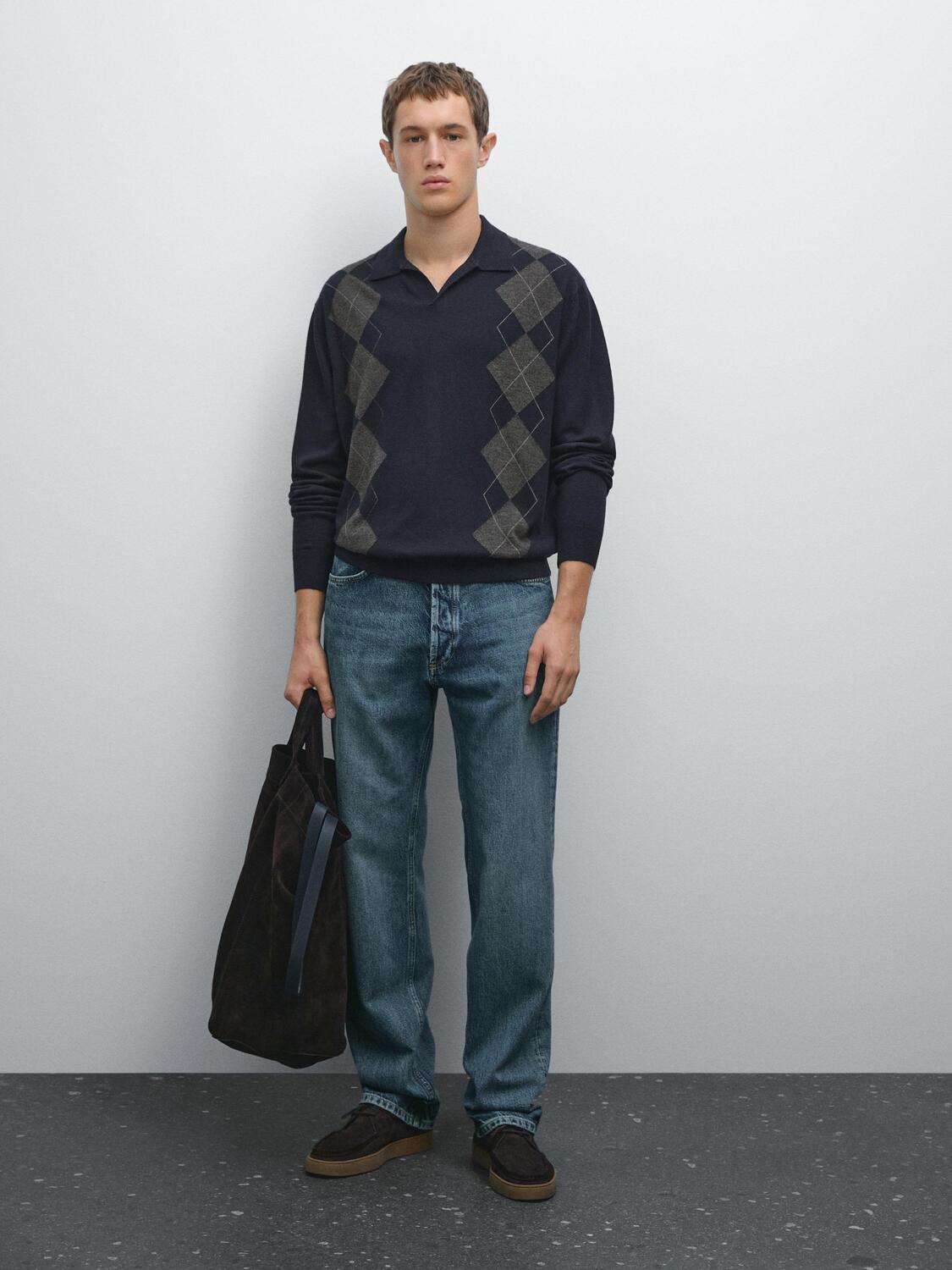 Вязаный свитер-поло с узором «ромбики» из смесовой шерсти Massimo Dutti, темно-синий
Вязаный свитер-поло с узором «ромбики» из смесовой шерсти Massimo Dutti, темно-синий