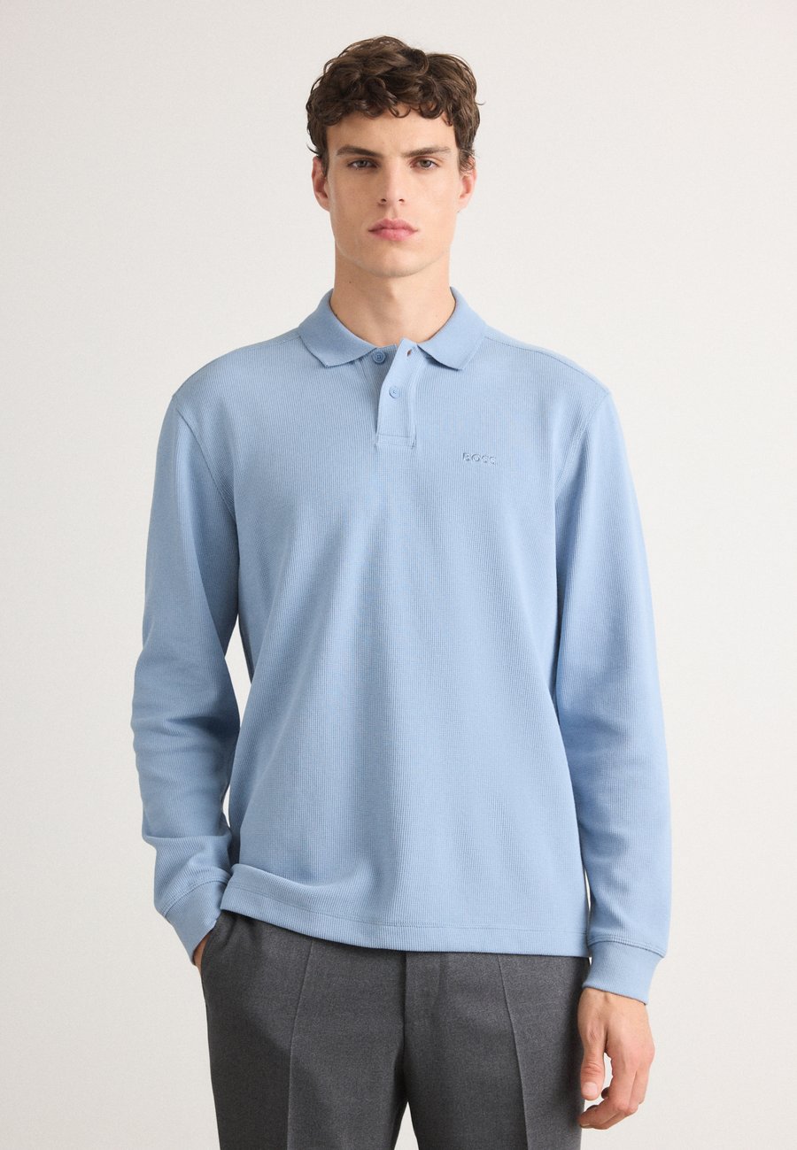 Топ BOSS PETEMPESTOLONG, Light Pastel Blue/Light Blue
Топ BOSS PETEMPESTOLONG, Light Pastel Blue/Light Blue