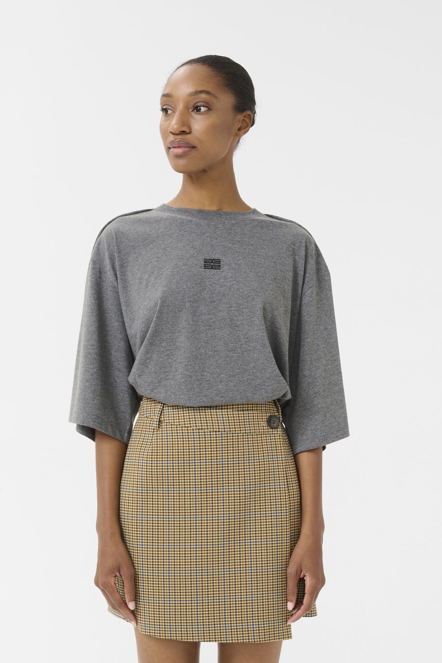 Футболка Gestuz JILAN TEE, Dark Grey/Grey
Футболка Gestuz JILAN TEE, Dark Grey/Grey