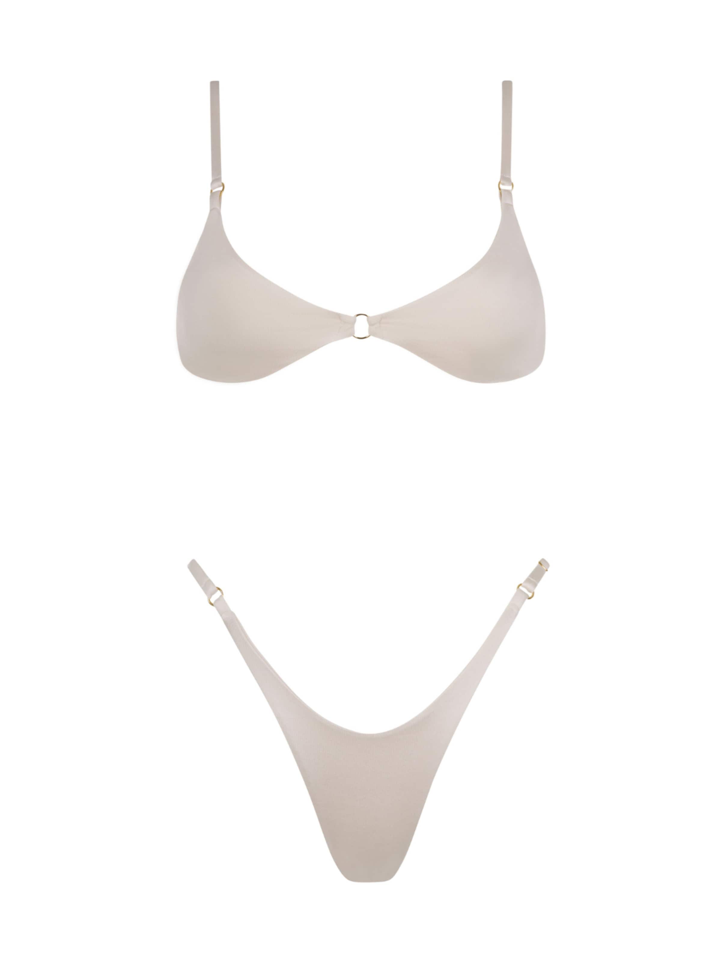Acuarela Brand Купальник Triangle Bikini 'Bold' в цвете Off White
Acuarela Brand Купальник Triangle Bikini 'Bold' в цвете Off White