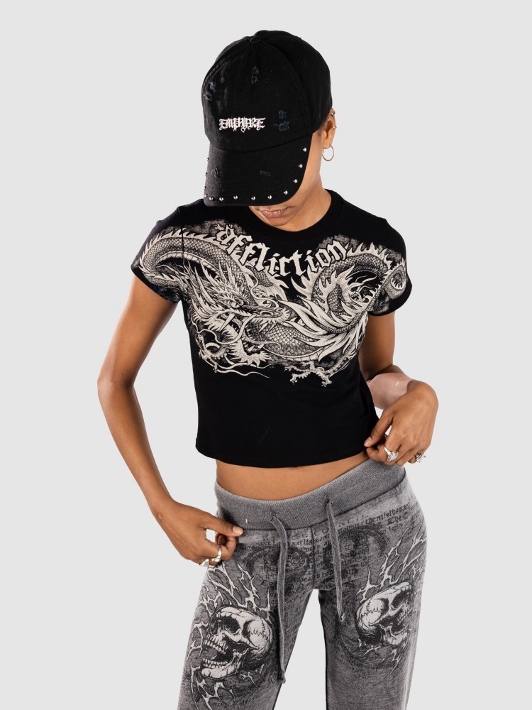 Футболка Affliction Flaming Dragon Crop Baby T-Shirt, black, Черный, Футболка Affliction Flaming Dragon Crop Baby T-Shirt, black
Футболка Affliction Flaming Dragon Crop Baby T-Shirt, black, Черный, Футболка Affliction Flaming Dragon Crop Baby T-Shirt, black