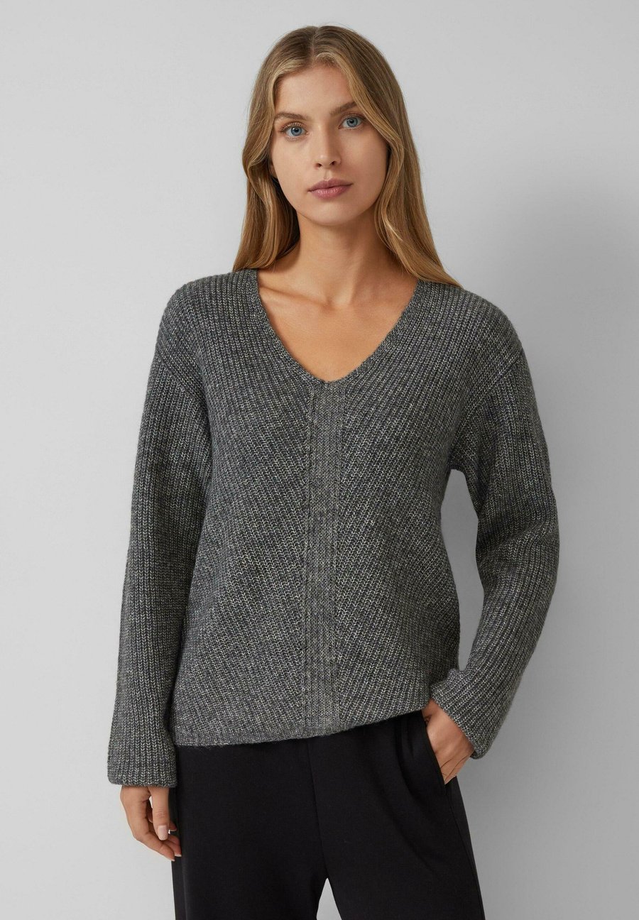 Джемпер s.Oliver Jumper, Graphit/Grey
Джемпер s.Oliver Jumper, Graphit/Grey