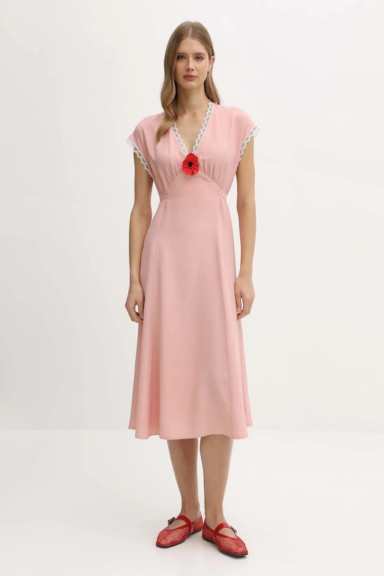 Платье из вискозы The Sleeper, розовый
Платье из вискозы The Sleeper, розовый