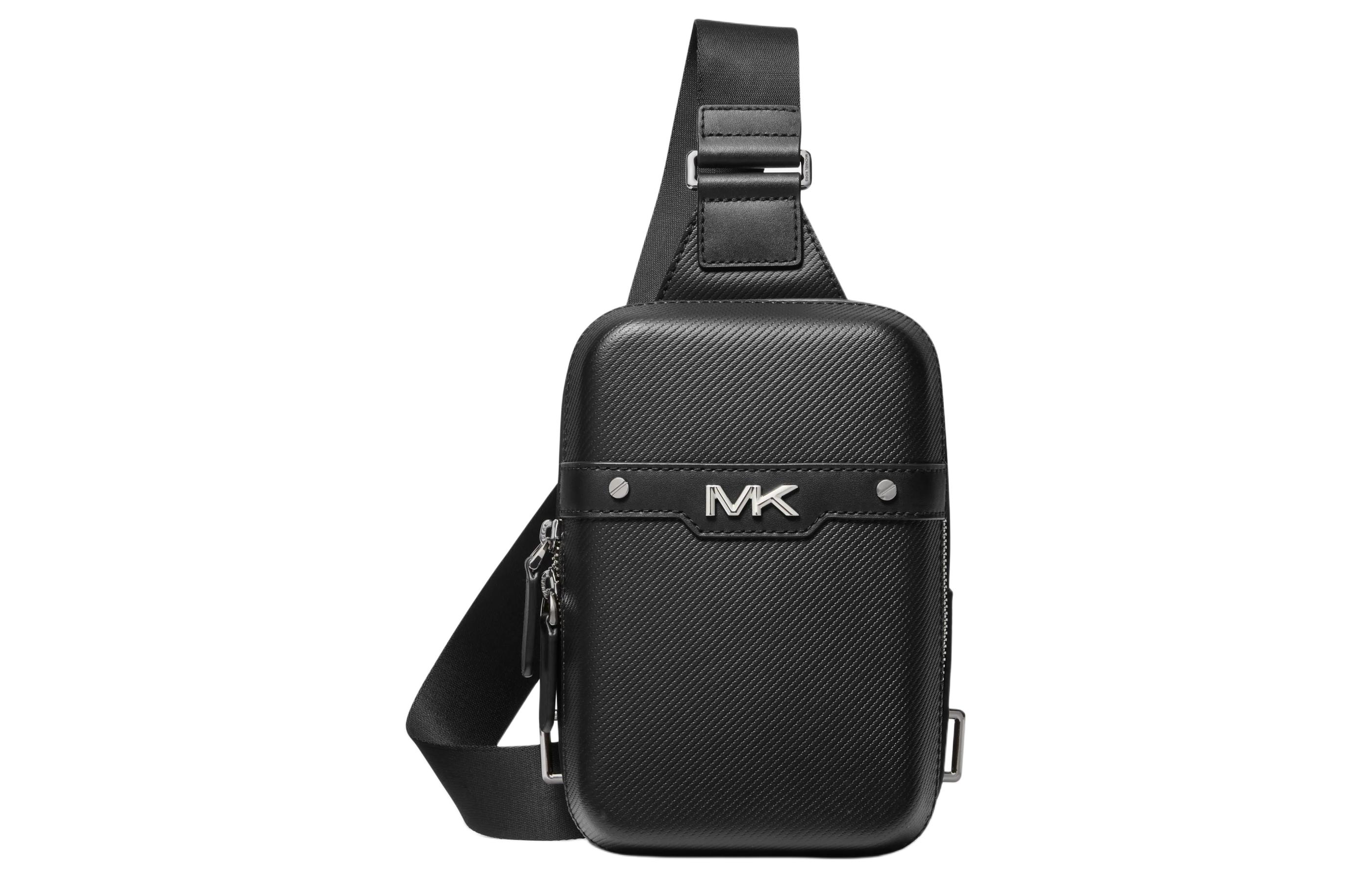 MICHAEL KORS Мужская черная кожаная сумка через плечо среднего размера с текстильными вставками
MICHAEL KORS Мужская черная кожаная сумка через плечо среднего размера с текстильными вставками