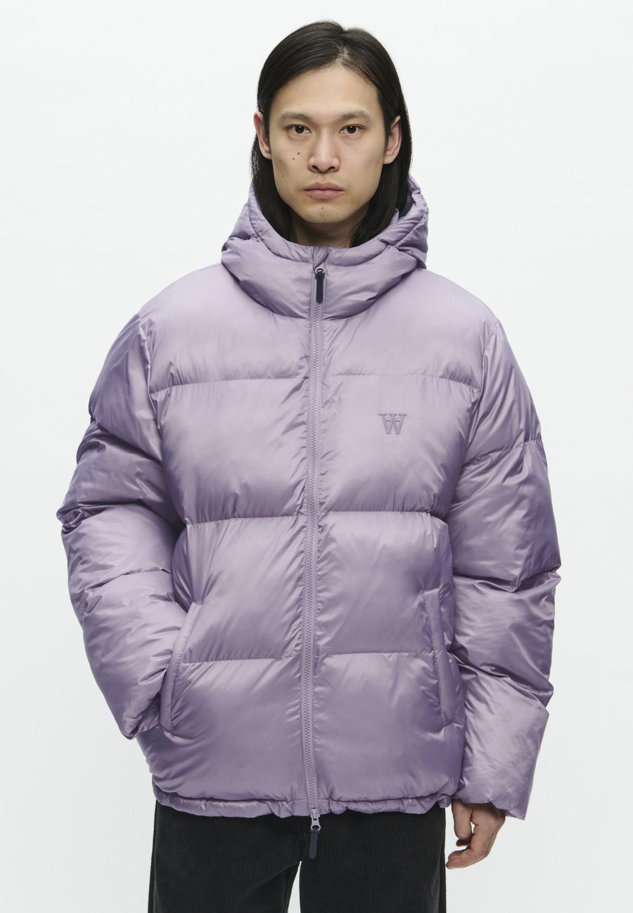 Куртка DOUBLE A BY W.W. PUFFER, Minimal Gray/Purple
Куртка DOUBLE A BY W.W. PUFFER, Minimal Gray/Purple