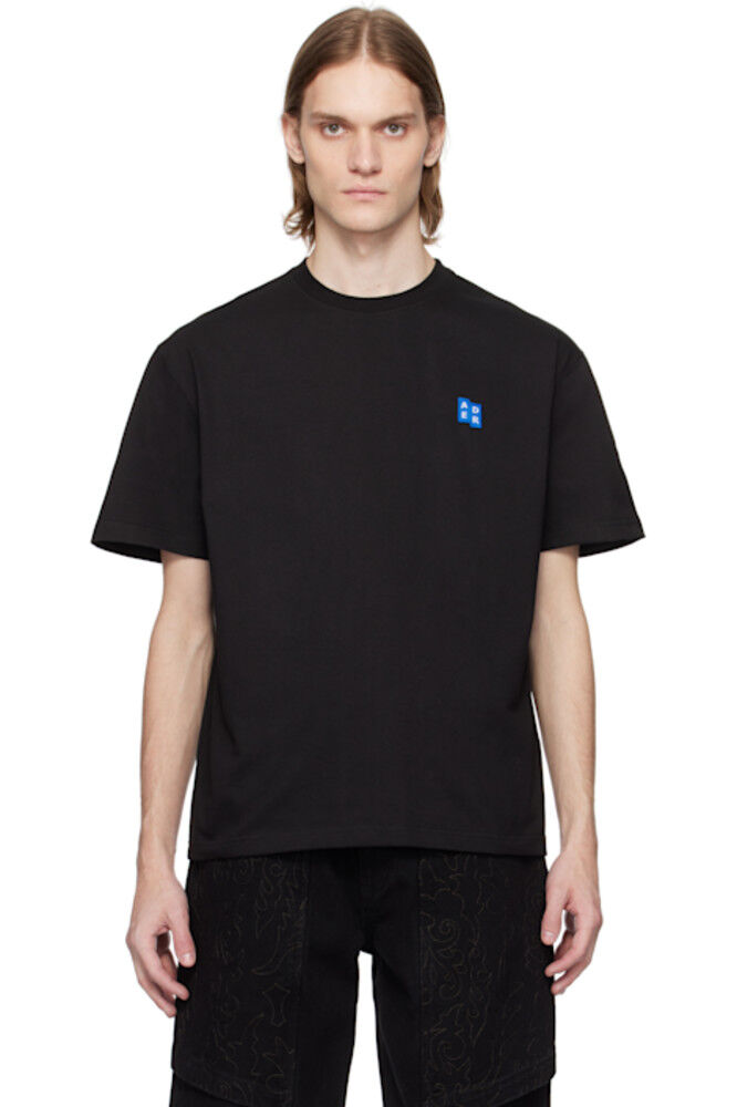 Черная подпись, Футболка TRS Tag 01 ADER error
Черная подпись, Футболка TRS Tag 01 ADER error