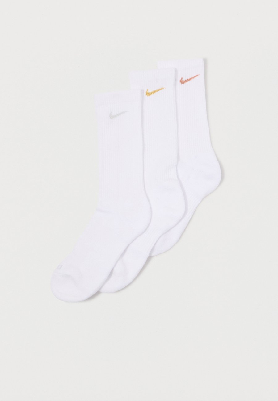 Носки Nike Performance EVERYDAY PLUS CUSH CREW UNISEX 3 PACK, White/Gold-Coloured/Silver-Coloured/Copper-Coloured/White
Носки Nike Performance EVERYDAY PLUS CUSH CREW UNISEX 3 PACK, White/Gold-Coloured/Silver-Coloured/Copper-Coloured/White
