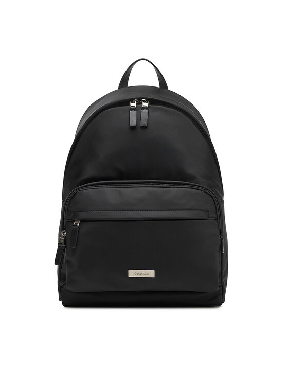 Рюкзак Sleek Round Backpack LV04D3143G Calvin Klein, черный
Рюкзак Sleek Round Backpack LV04D3143G Calvin Klein, черный