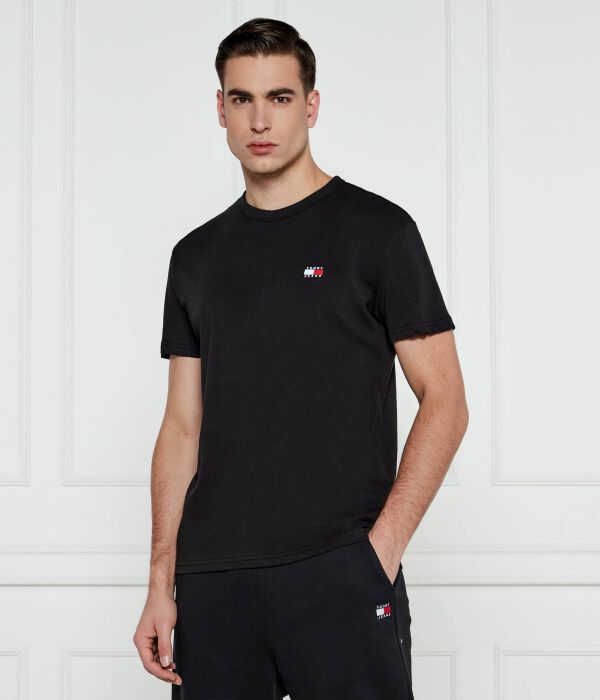 Футболки Regular fit Tommy Jeans, черный 
Футболки Regular fit Tommy Jeans, черный