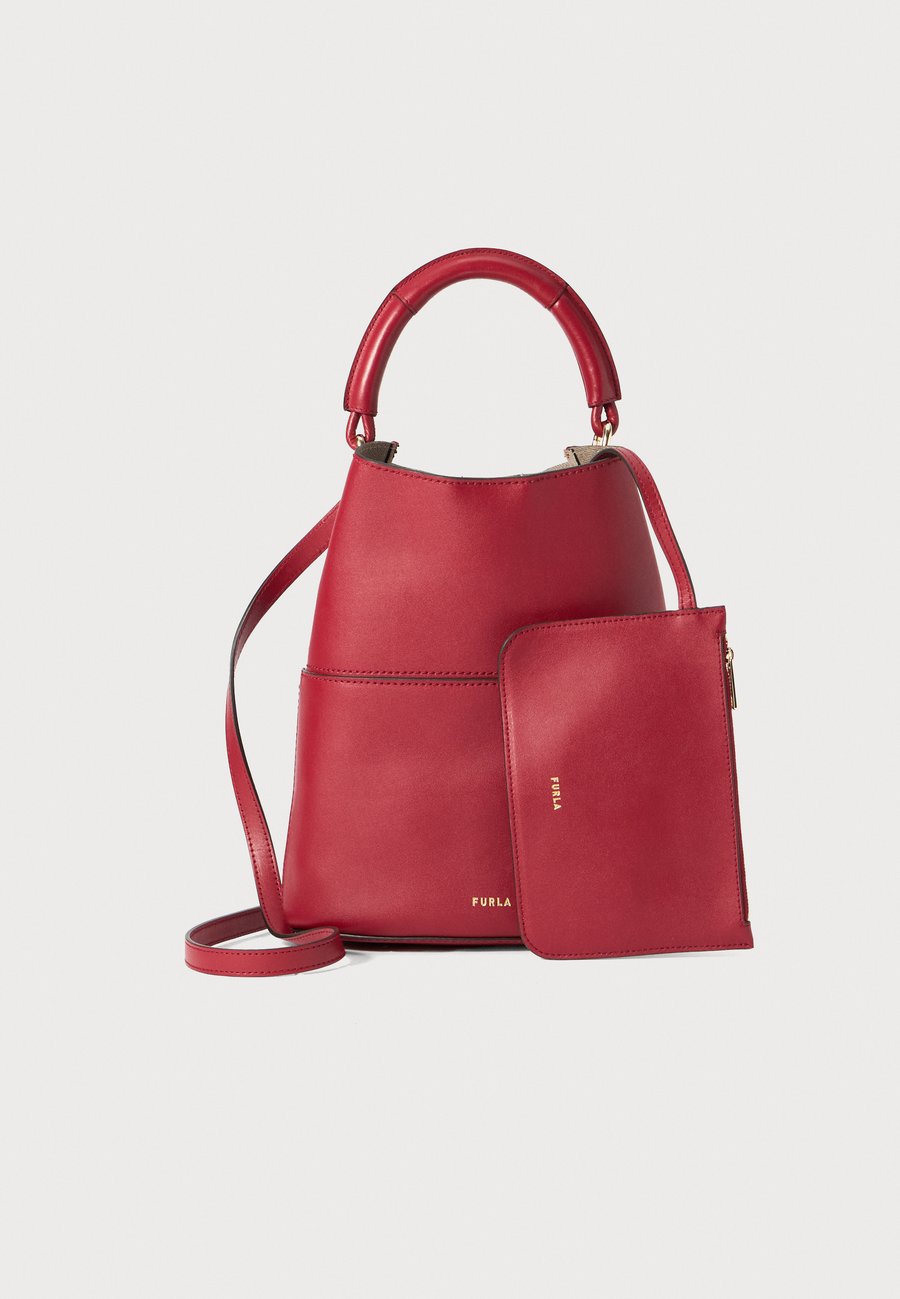 Сумка кросс-боди Furla SFERA BUCKET, Azalea/Red
Сумка кросс-боди Furla SFERA BUCKET, Azalea/Red