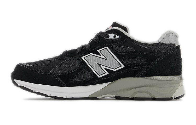 Детские кроссовки New Balance NB 990 V3 Детские
Детские кроссовки New Balance NB 990 V3 Детские