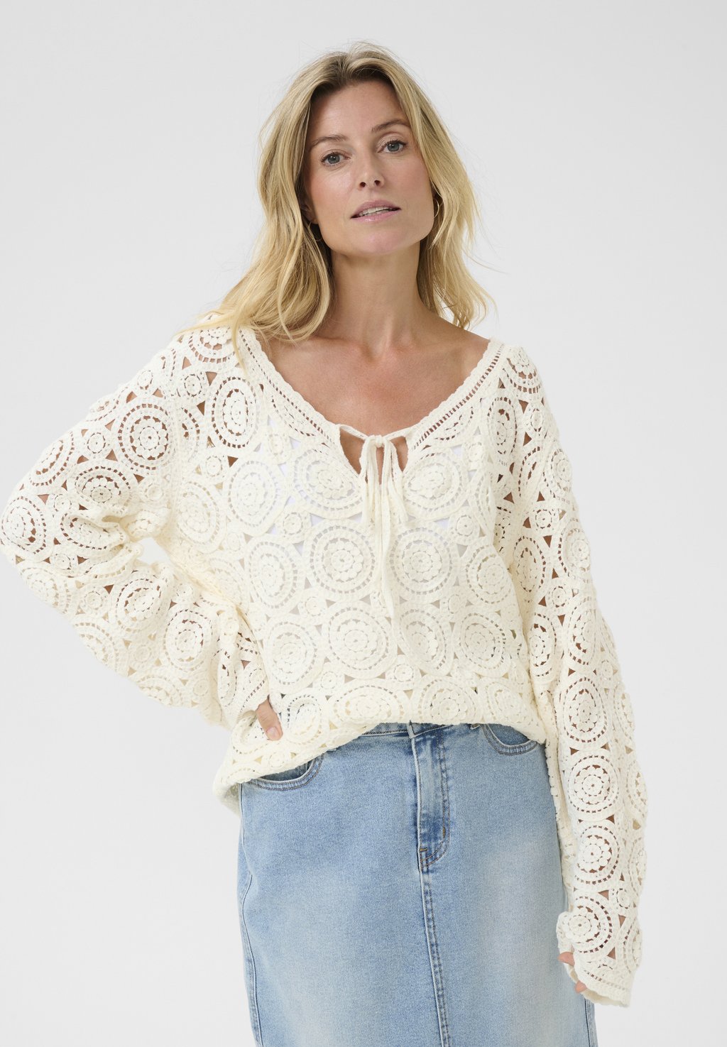 Джемпер CRRUSTI Cream, белый
Джемпер CRRUSTI Cream, белый