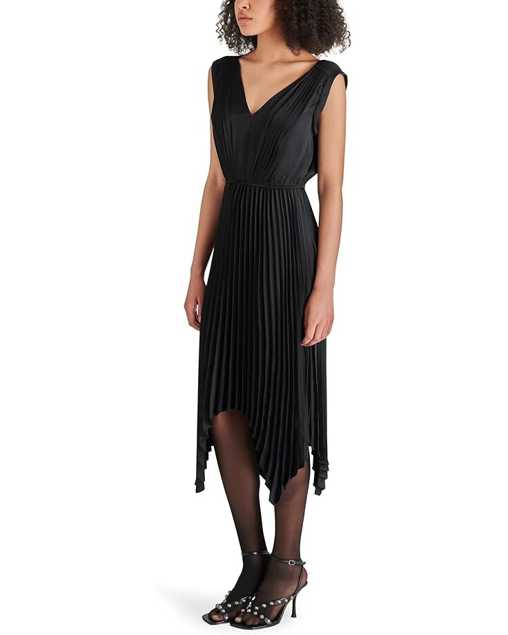 Платье Steve Madden Donna Dress, черный
Платье Steve Madden Donna Dress, черный
