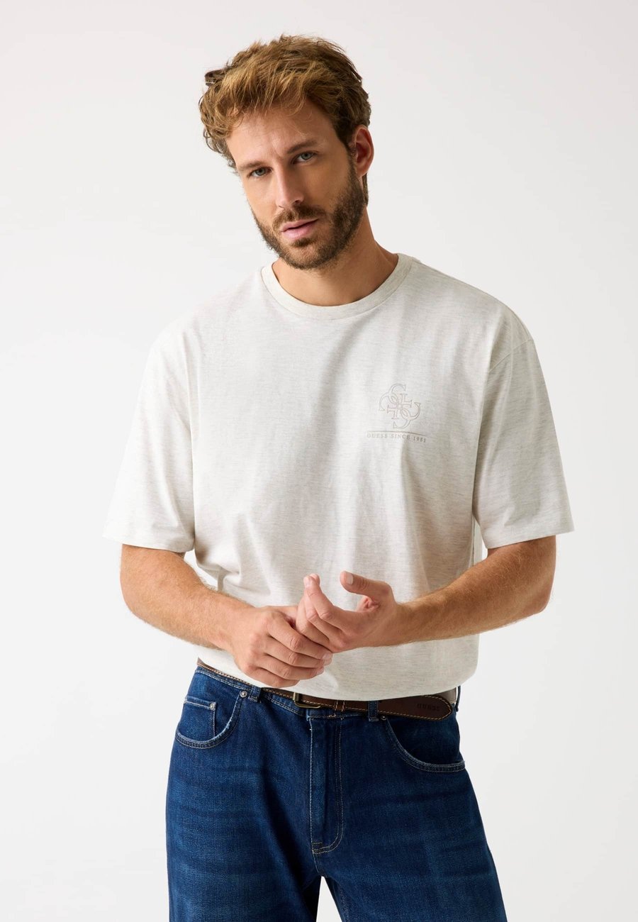 Футболка Guess Print T-shirt, Creme/Beige
Футболка Guess Print T-shirt, Creme/Beige