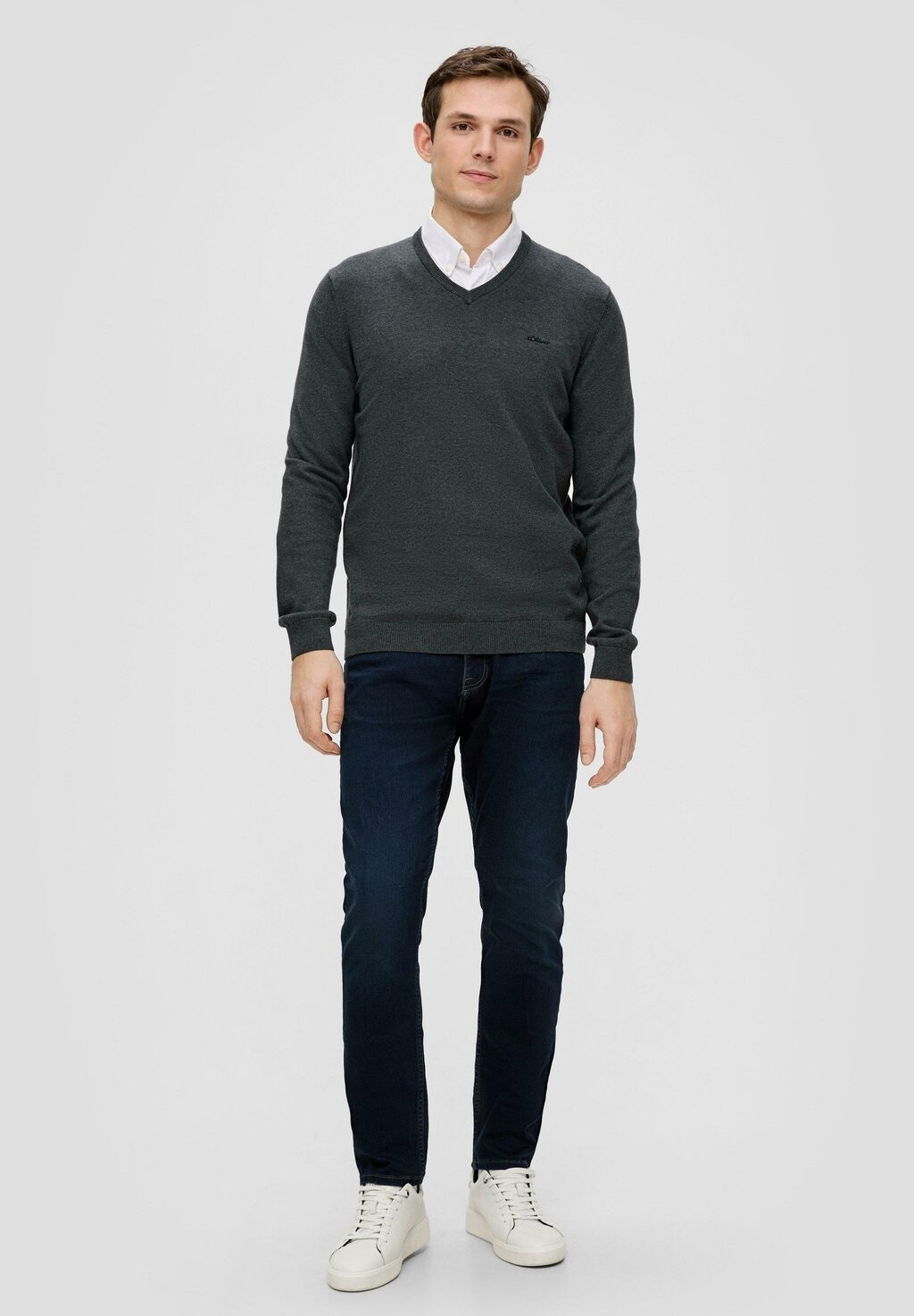 Вязаный свитер LOGO s.Oliver, цвет dunkelgrau
Вязаный свитер LOGO s.Oliver, цвет dunkelgrau