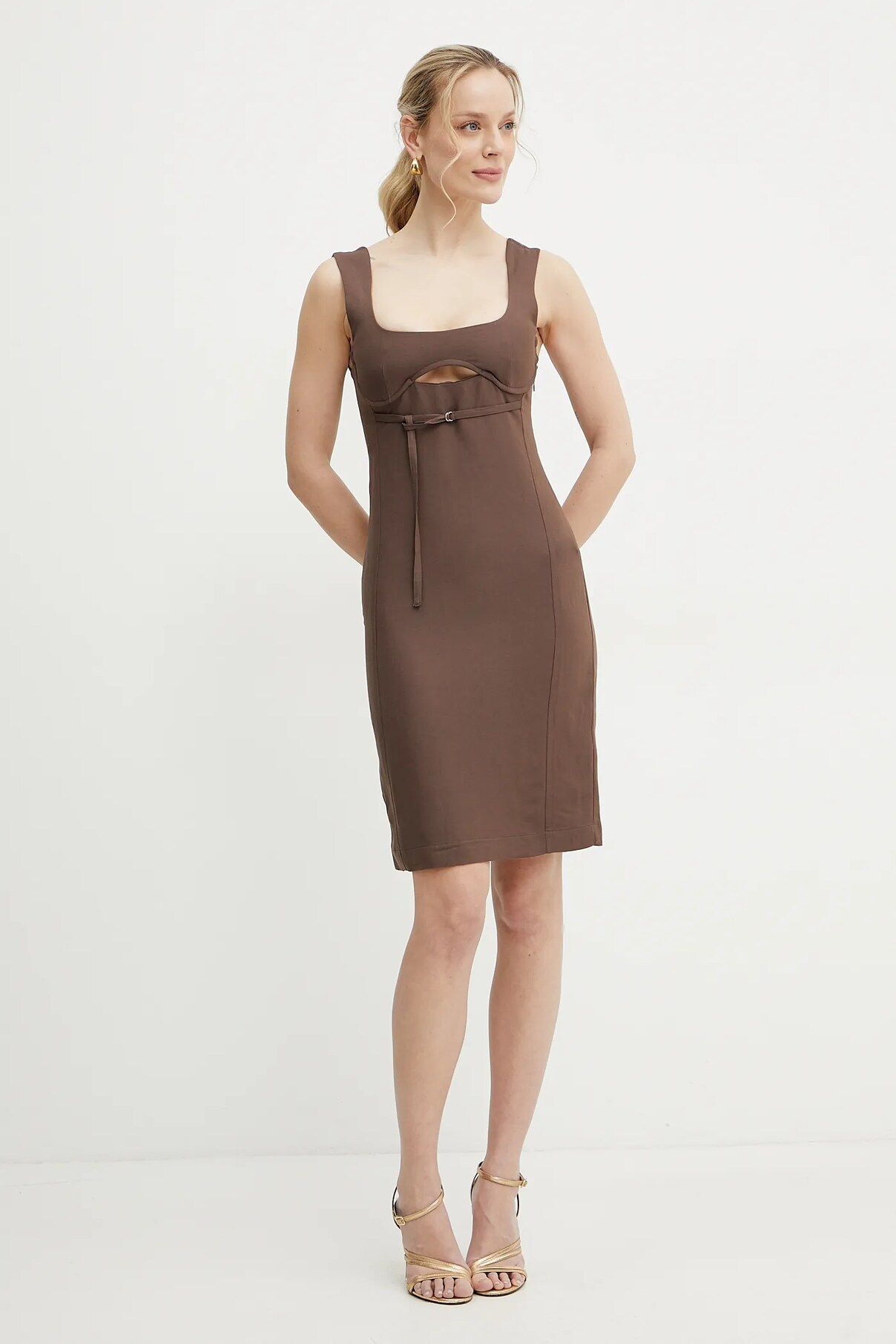 Платье из смесового льна Patrizia Pepe, коричневый
Платье из смесового льна Patrizia Pepe, коричневый