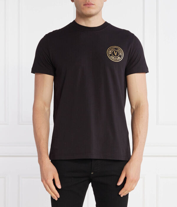 Футболка мужская Versace Jeans Couture с золотой монограммой, черный
Футболка мужская Versace Jeans Couture с золотой монограммой, черный