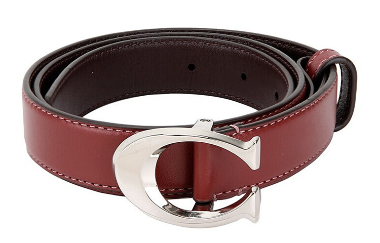 Женский кожаный ремень Coach, красный
Женский кожаный ремень Coach, красный