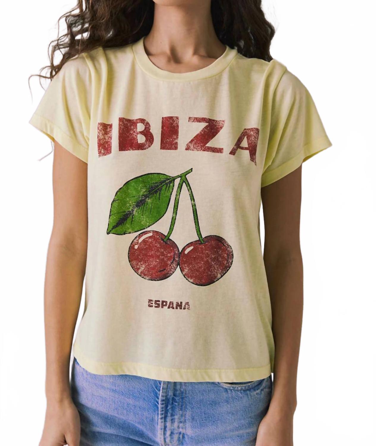 Желтая футболка Ibiza с вишневым принтом Chaser
Желтая футболка Ibiza с вишневым принтом Chaser