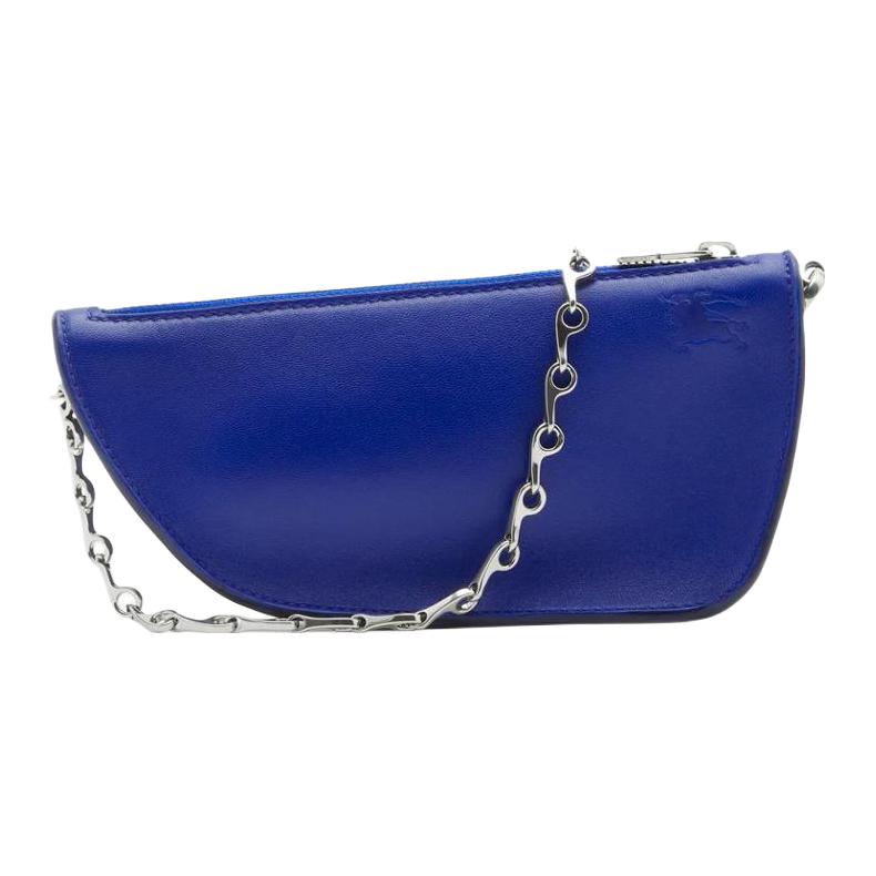 Burberry Сумка через плечо из овчины Regular Women's Knight Blue
Burberry Сумка через плечо из овчины Regular Women's Knight Blue