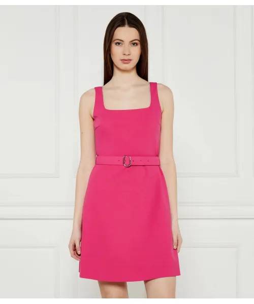 Платье с поясом камена Hugo, розовый
Платье с поясом камена Hugo, розовый