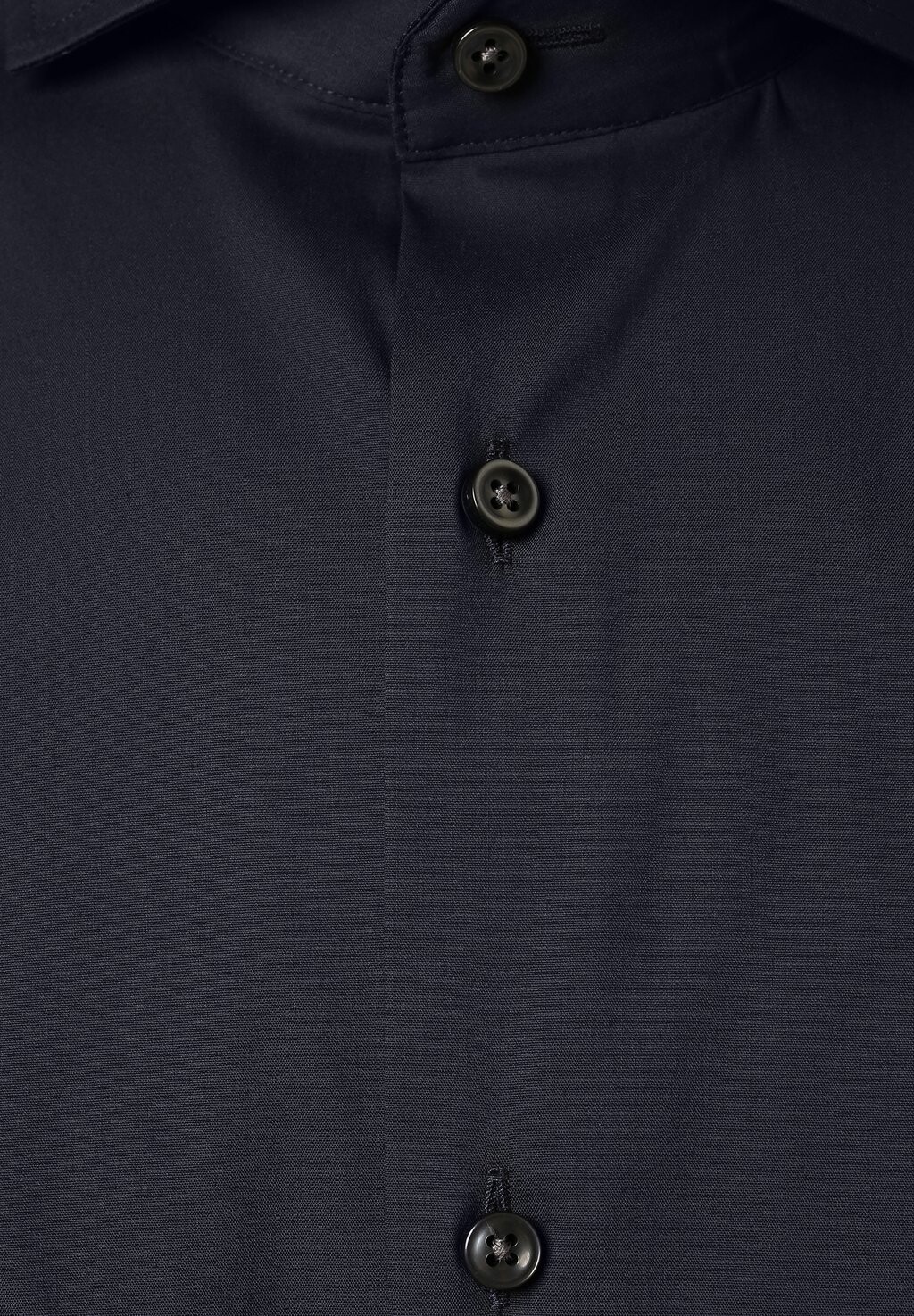 Рубашка BOSS, темно-синяя
Рубашка BOSS, темно-синяя