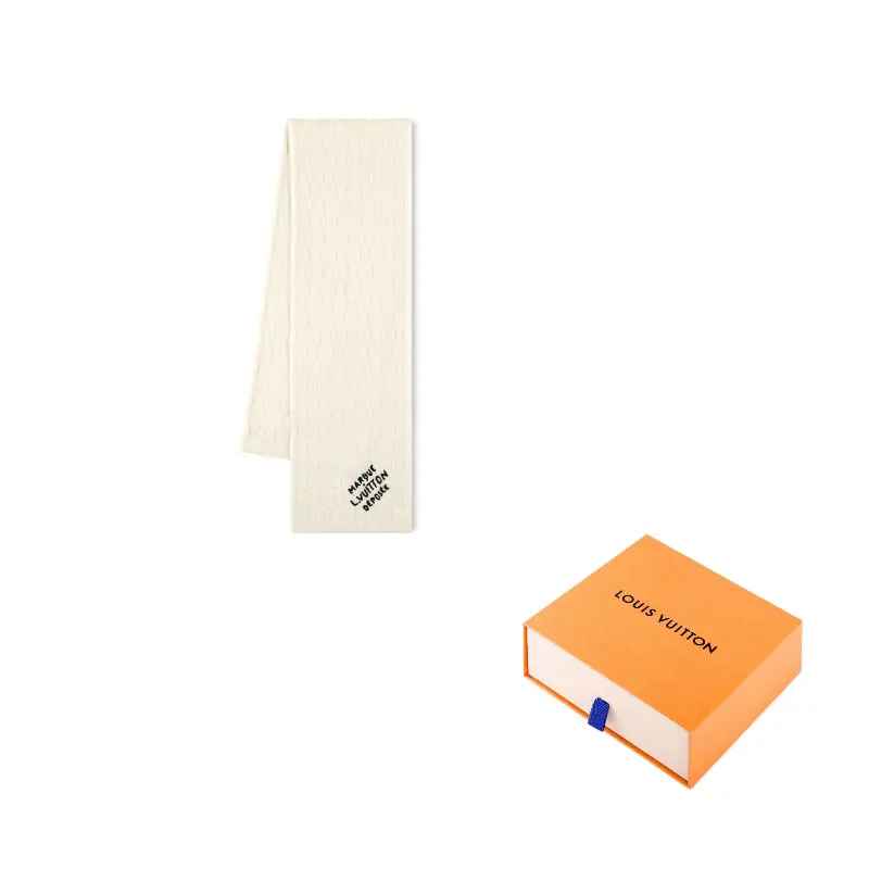 Шарф Damier Snug LOUIS VUITTON, экрю
Шарф Damier Snug LOUIS VUITTON, экрю