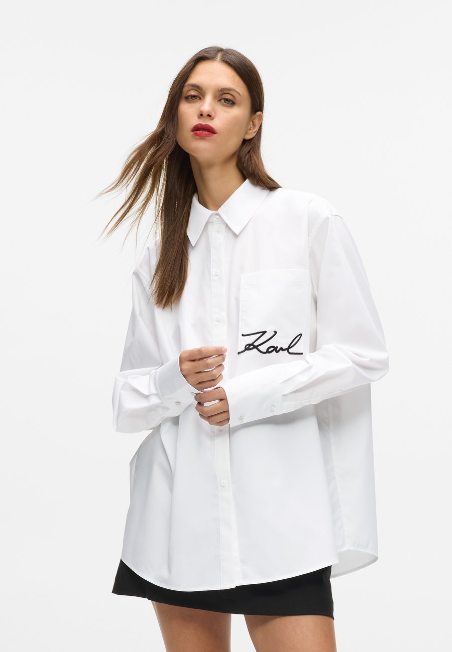 Блуза KARL LAGERFELD SIGNATURE POCKET SHIRT, White
Блуза KARL LAGERFELD SIGNATURE POCKET SHIRT, White