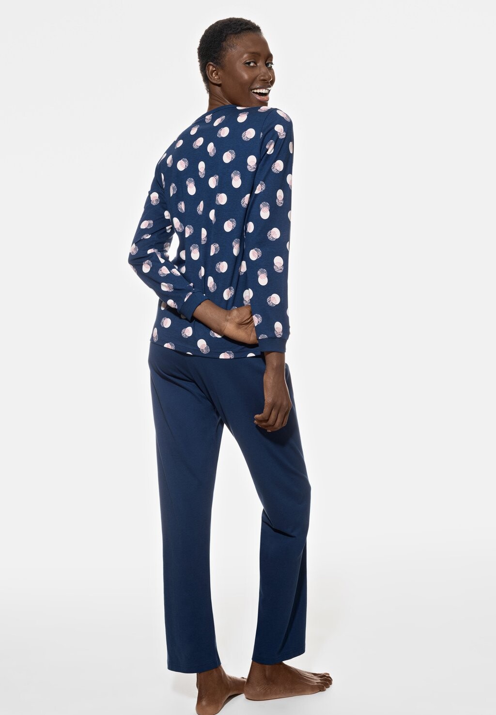 Пижамный комплект SERIE SCRIBBLED DOTS SET mey, темно-синий
Пижамный комплект SERIE SCRIBBLED DOTS SET mey, темно-синий