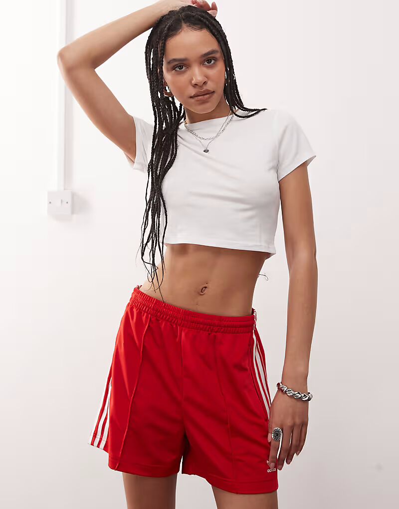 Футболка COLLUSION с коротким рукавом, суперкроп, белого цвета
Футболка COLLUSION с коротким рукавом, суперкроп, белого цвета