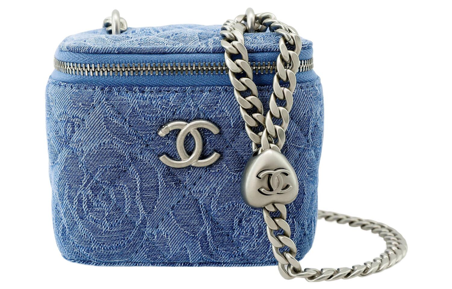 23P Сумка-коробка из денима, Квадратная сумка-коробка через плечо, Кроссбоди Трампетс Женская синяя CHANEL
23P Сумка-коробка из денима, Квадратная сумка-коробка через плечо, Кроссбоди Трампетс Женская синяя CHANEL