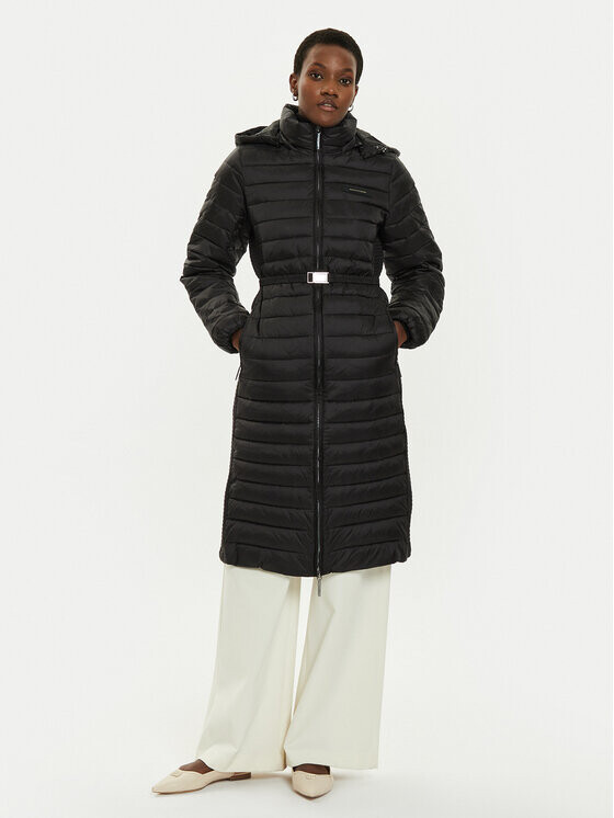 Пуховик узкого кроя Calvin Klein, черный
Пуховик узкого кроя Calvin Klein, черный