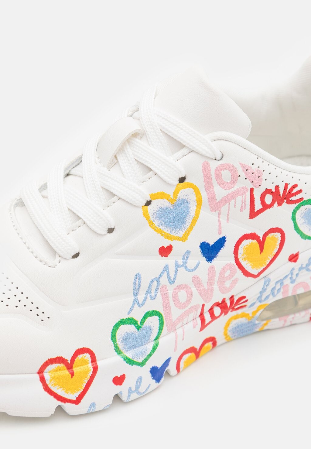 Низкие кроссовки Friboo, белые
Низкие кроссовки Friboo, белые