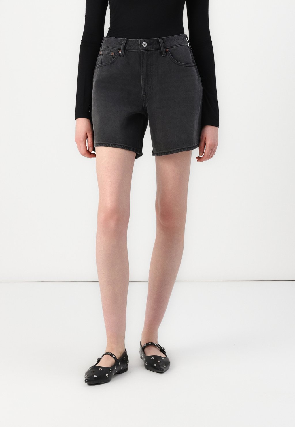 Джинсовые шорты Abercrombie & Fitch, черный
Джинсовые шорты Abercrombie & Fitch, черный