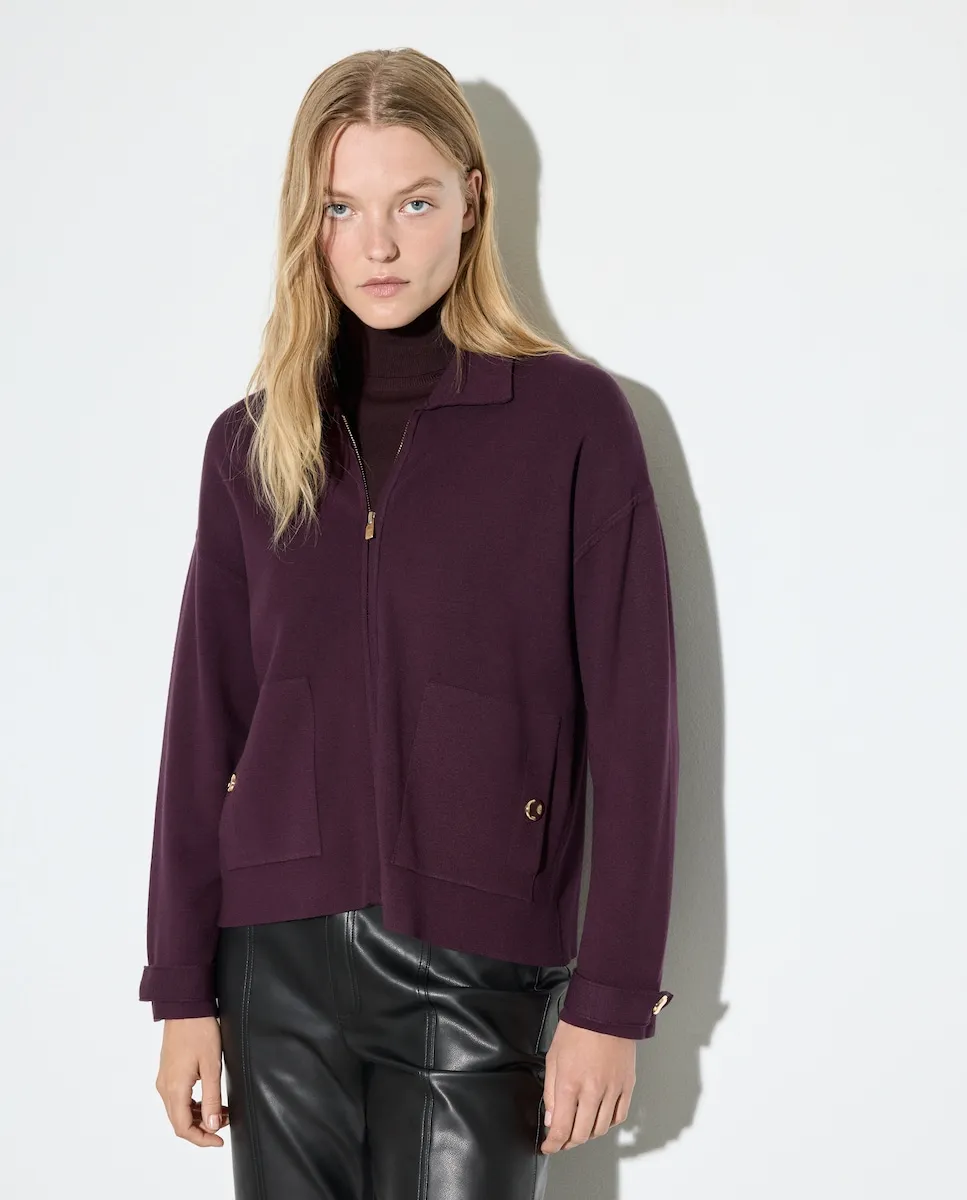 Однотонная короткая женская куртка Woman El Corte Inglés, баклажановый
Однотонная короткая женская куртка Woman El Corte Inglés, баклажановый