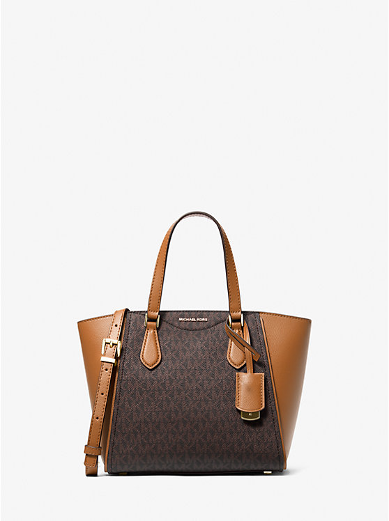 Маленькая фирменная сумка Taryn с логотипом и кожаной отделкой через плечо Michael Kors, мультиколор
Маленькая фирменная сумка Taryn с логотипом и кожаной отделкой через плечо Michael Kors, мультиколор