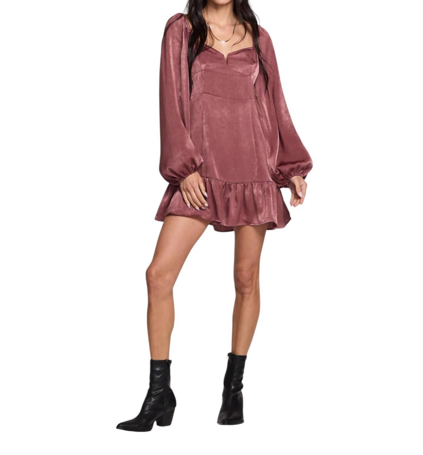 Платье Madox Mini в цвете сангрия Saltwater Luxe, цвет sangria
Платье Madox Mini в цвете сангрия Saltwater Luxe, цвет sangria