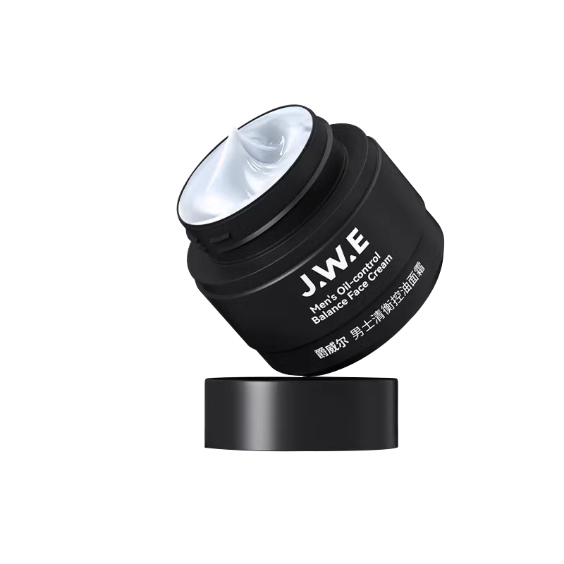 Мужской крем для лица / лосьон Men's JUEWEIER
Мужской крем для лица / лосьон Men's JUEWEIER