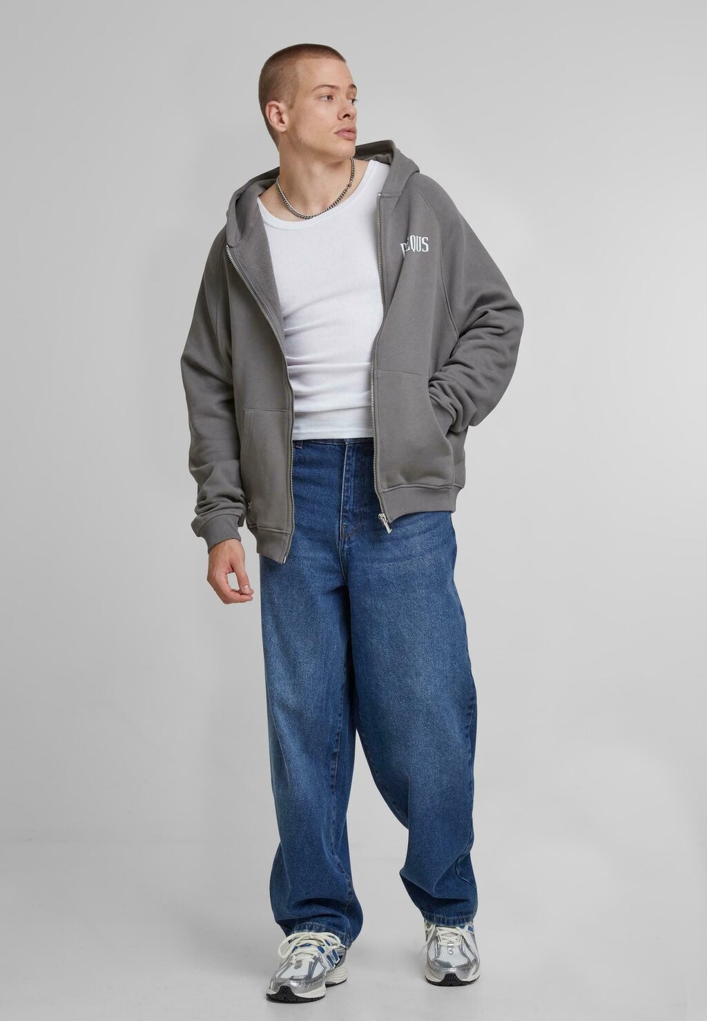Толстовка на молнии PEQUS, серый
Толстовка на молнии PEQUS, серый